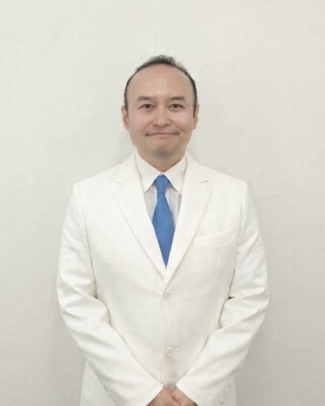 院長 石橋 令臣